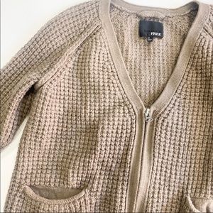 Aritzia sweater